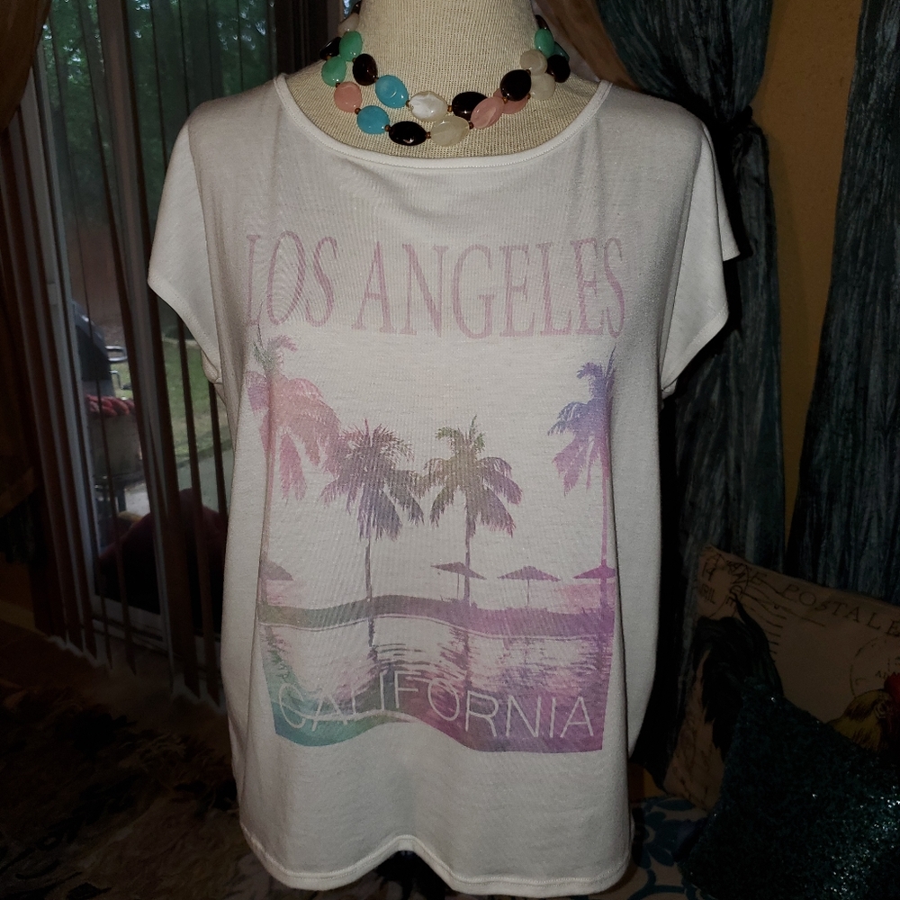 LOS ANGELES T-Shirt